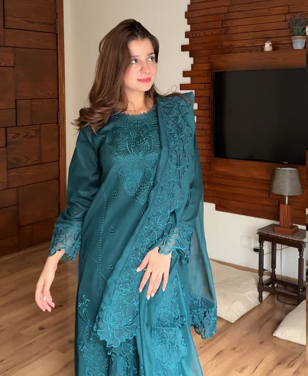 Fatima Embroidered 3-Piece Suit
