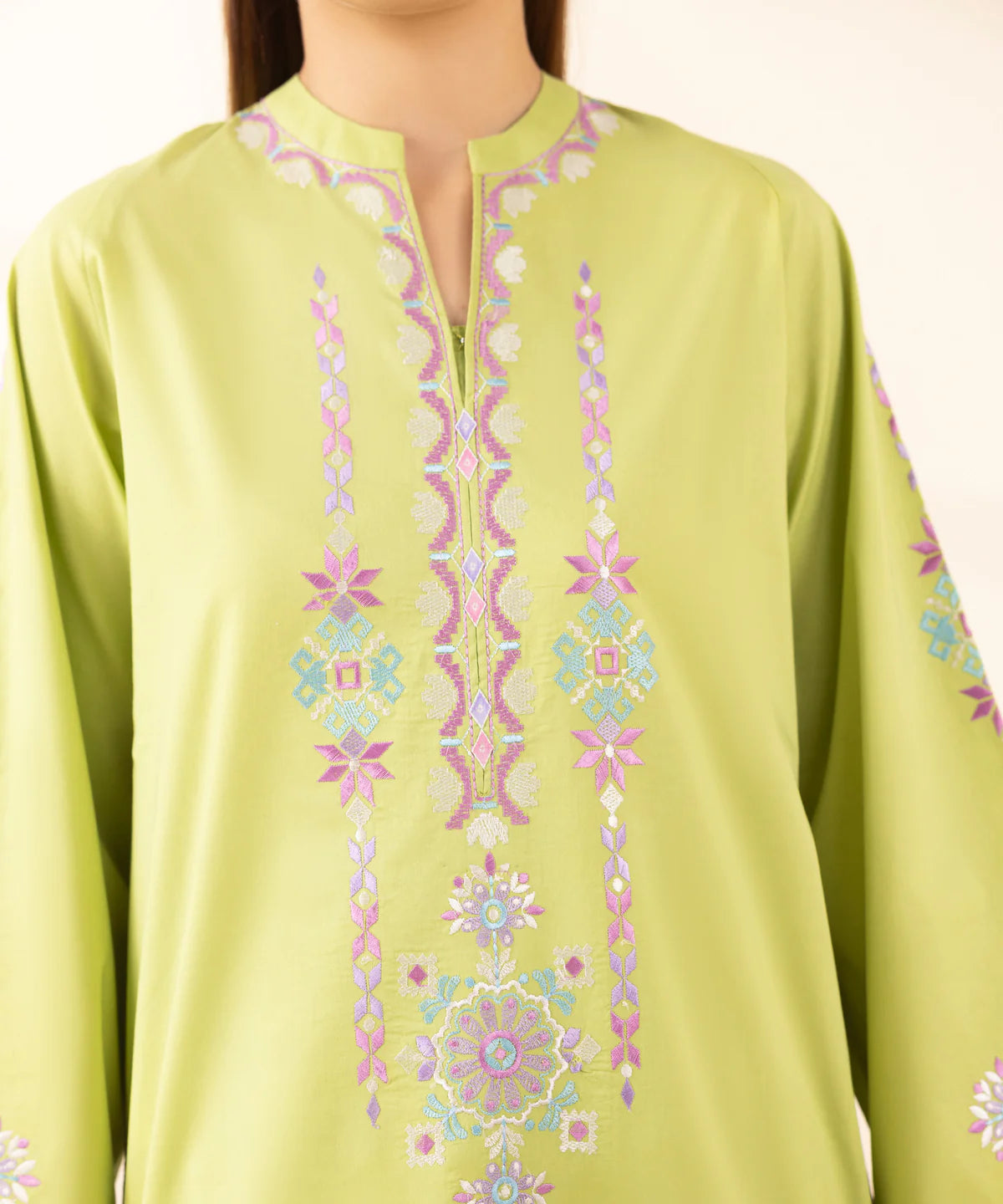 3 Piece - Embroidered Lawn Suit